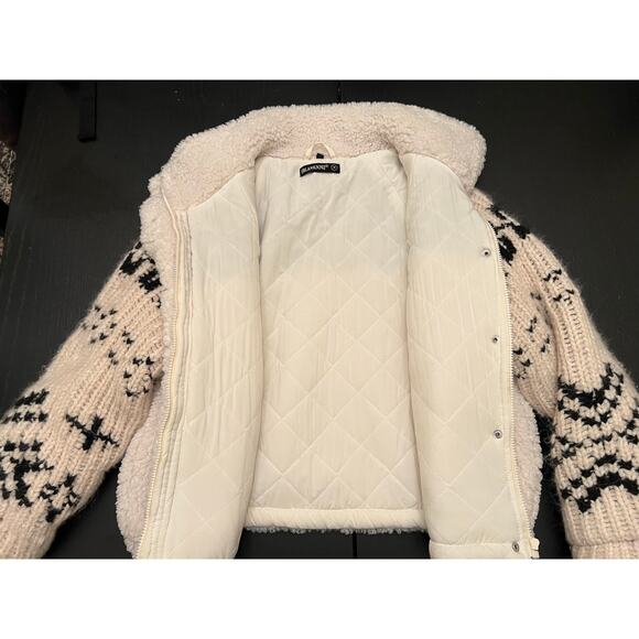 Blank NYC Feeling Cozy Sweater Sherpa Jacket, Size Medium - Picture 7 of 11